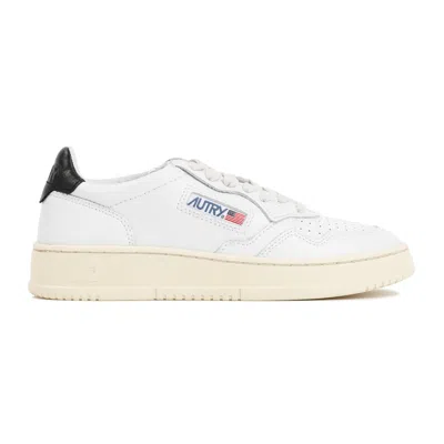 Autry Women's Medalist Low Top Sneakers In White