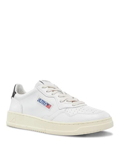 AUTRY WOMEN'S MEDALIST LOW TOP SNEAKERS