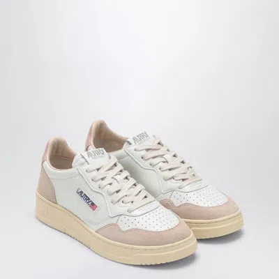 Autry Women's Medalist Sneakers In /powder Leather And Suede