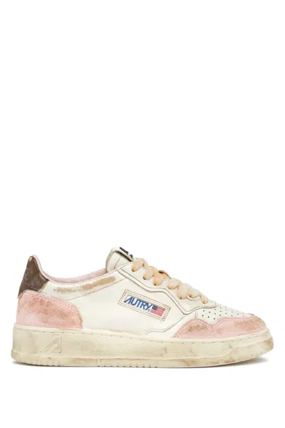 Autry Women's Super Vintage Low Sneaker In Nude/sepia In Multi