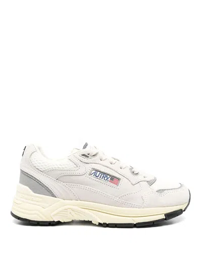 Autry Sneakers In White