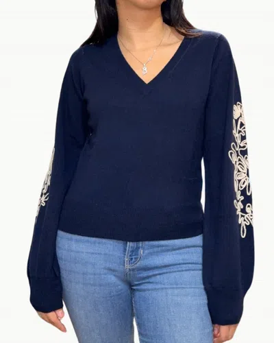 Autumn Cashmere Puff Sleeve V Sweater With Contrast Embroidery In Navy Combo In Blue