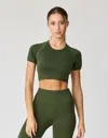 Ava Active Airlite Seamless Crop T-shirt In Green