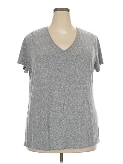 Pre-owned Ava & Viv Active T-shirt In Gray