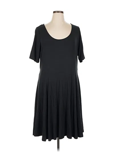 Pre-owned Ava & Viv Casual Dress In Black