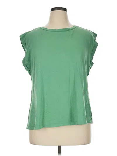 Pre-owned Ava & Viv Sleeveless T-shirt In Green
