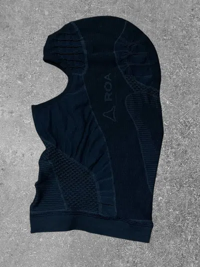 Pre-owned Avant Garde Roa 3d Knit Balaclava New In Black