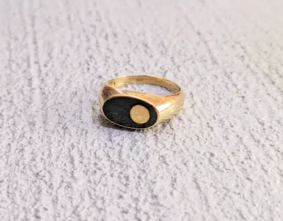 Pre-owned Avant Garde X Gold Vintage 14k Gold Ring Size 7 Black Onyx Oval Modern In Gold/black