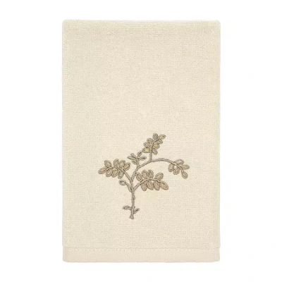 Avanti Willow Fingertip Towel In Sand