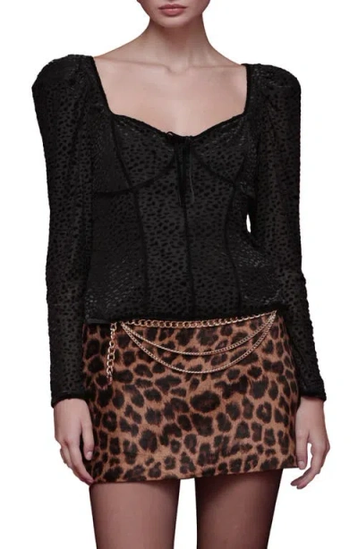 Avec Les Filles Animal Spot Sweetheart Neck Top In Black