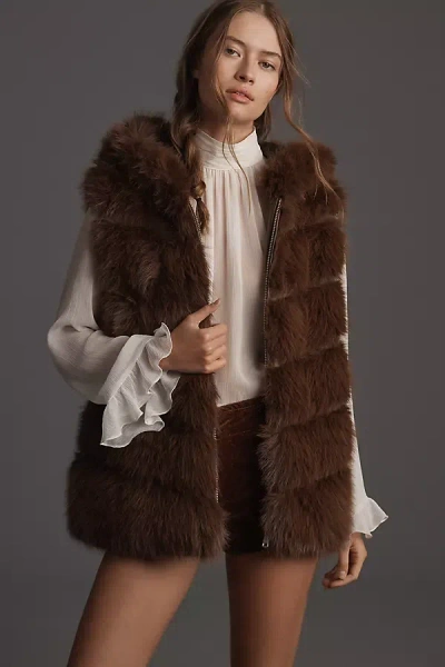 Avec Les Filles Faux-fur Vest Jacket In Brown