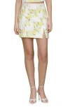 Avec Les Filles Lemon Print Linen Blend Miniskirt In Lemon Vine