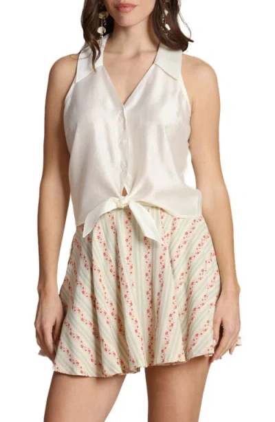 Avec Les Filles Sleeveless Tie Front Top In White