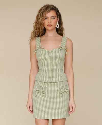 Avec Les Filles Women's Bow-trim Sweetheart-neck Gingham Top In Avocado Gingham