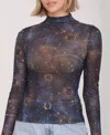 Avec Les Filles Women's Mock Neck Long Sleeve Top In Multi