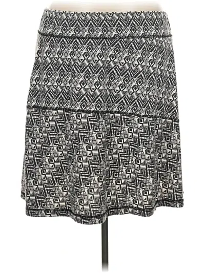 Pre-owned Aventura Casual Skirt In Gray