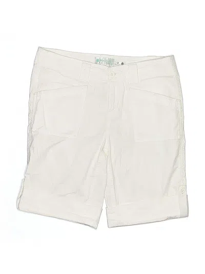 Pre-owned Aventura Khaki Shorts In White