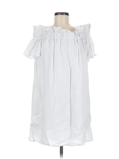 Pre-owned Avenu. Casual Dress In White