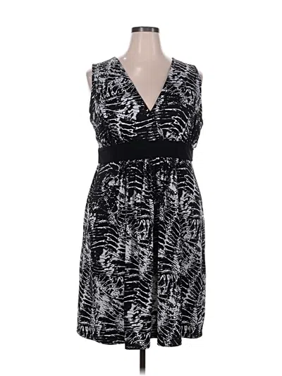 Pre-owned Avenue Casual Dress In Black