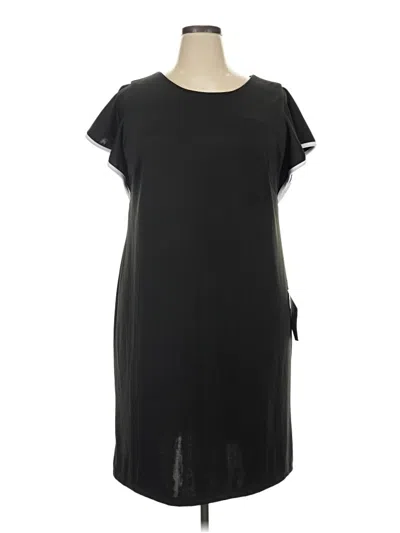Avenue Casual Dress In Black