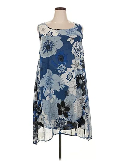 Pre-owned Avenue Casual Dress In Blue