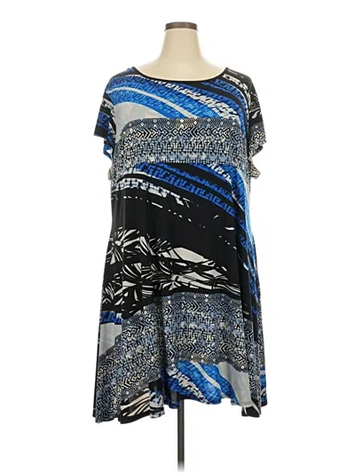 Pre-owned Avenue Casual Dress In Blue