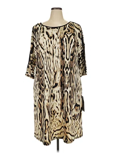 Pre-owned Avenue Casual Dress In Gold