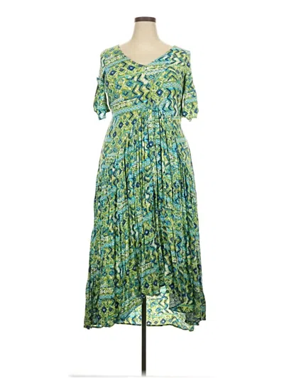 Pre-owned Avenue Casual Dress In Green