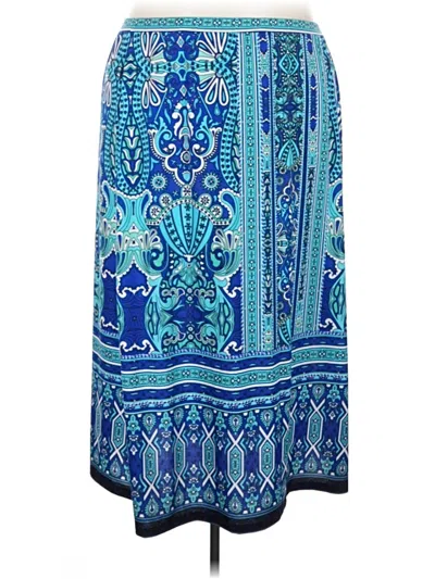 Avenue Casual Skirt In Blue