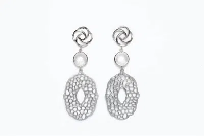 Avenue Chic Women's Filigree Pendant Earrings In Silver In Metallic