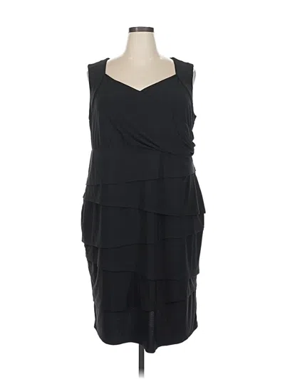 Pre-owned Avenue Cocktail Dress In Black