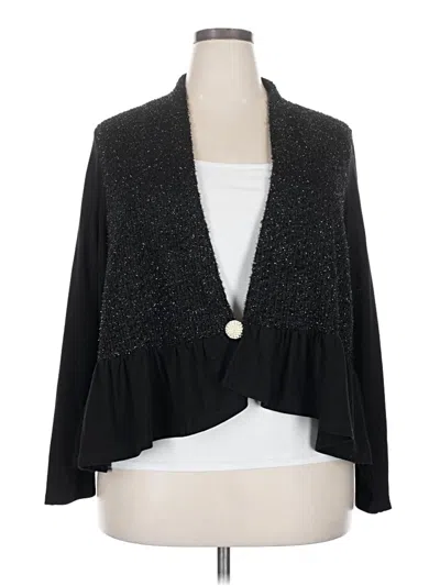 Pre-owned Avenue Kimono In Black