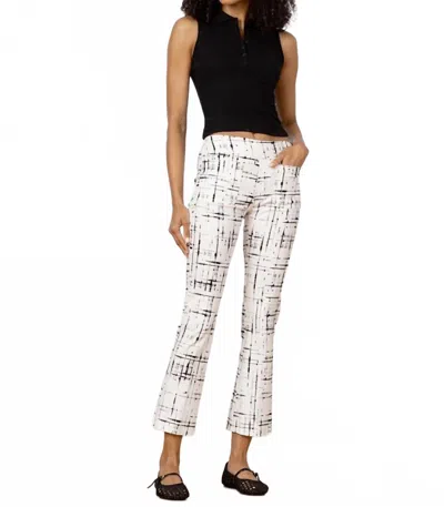 Avenue Montaigne Stitch Jeans In Graffiti White In Multi