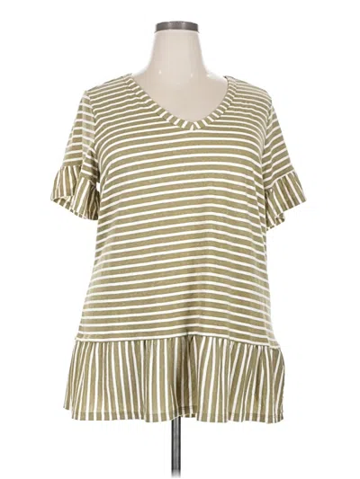 Pre-owned Avenue Short Sleeve T-shirt In Green