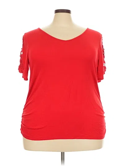 Pre-owned Avenue Short Sleeve T-shirt In Red