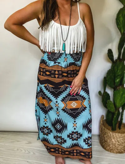 Avery Apparel Cemi Aztec Skirt In Multi In Blue