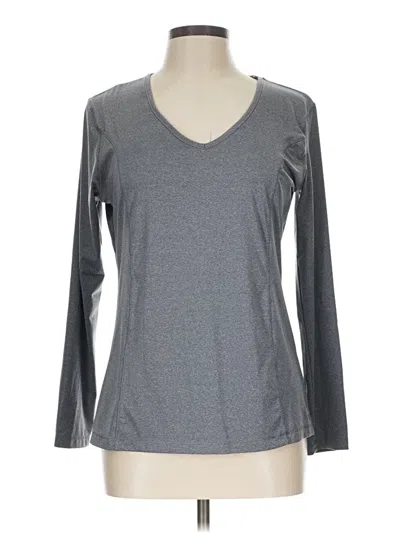 Pre-owned Avia 3/4 Sleeve T-shirt In Gray