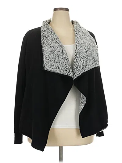Pre-owned Avia Jacket In Black