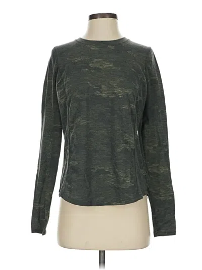 Pre-owned Avia Long Sleeve T-shirt In Green