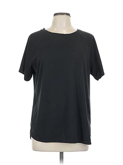 Pre-owned Avia Short Sleeve T-shirt In Black