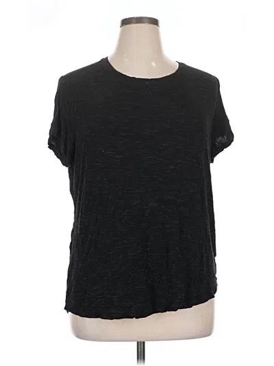 Pre-owned Avia Short Sleeve T-shirt In Black