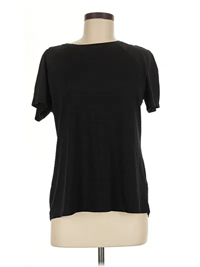 Pre-owned Avia Short Sleeve T-shirt In Black