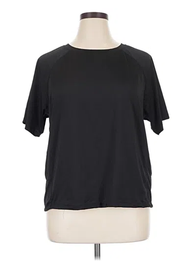 Pre-owned Avia Short Sleeve T-shirt In Black