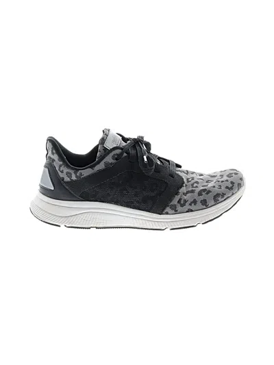 Pre-owned Avia Sneakers In Gray