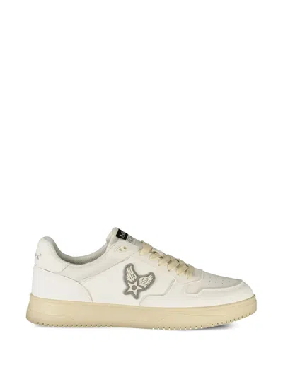 Avirex Logo-patch Sneakers In White