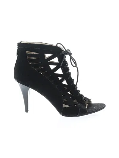 Pre-owned Avon Ankle Boots In Black