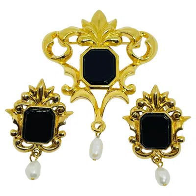 Pre-owned Avon Signed Vintage Gold Tone Pearl Enamel Designer Earrings Brooch Set In Multi