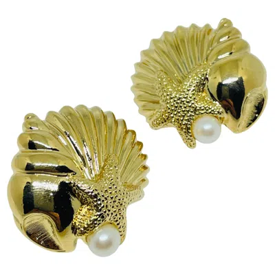 Pre-owned Avon Signed Vintage Gold Tone Pearl Treasures Of The Sea Designer Earrings In Multi