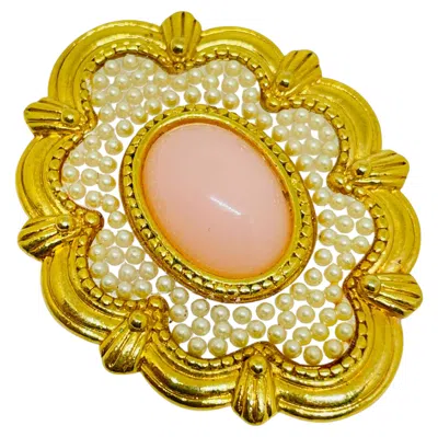 Pre-owned Avon Vintage Gold Tone Faux Pink Coral Pearls Designer Brooch In Red
