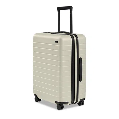 Away 26 Medium Flex Luggage In Salt White